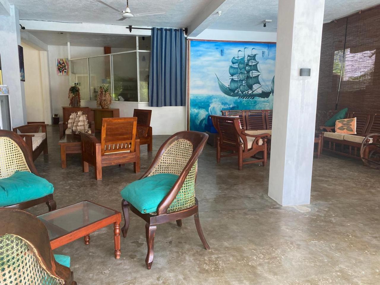 尼马拉母亲之家酒店 希克杜沃 外观 照片